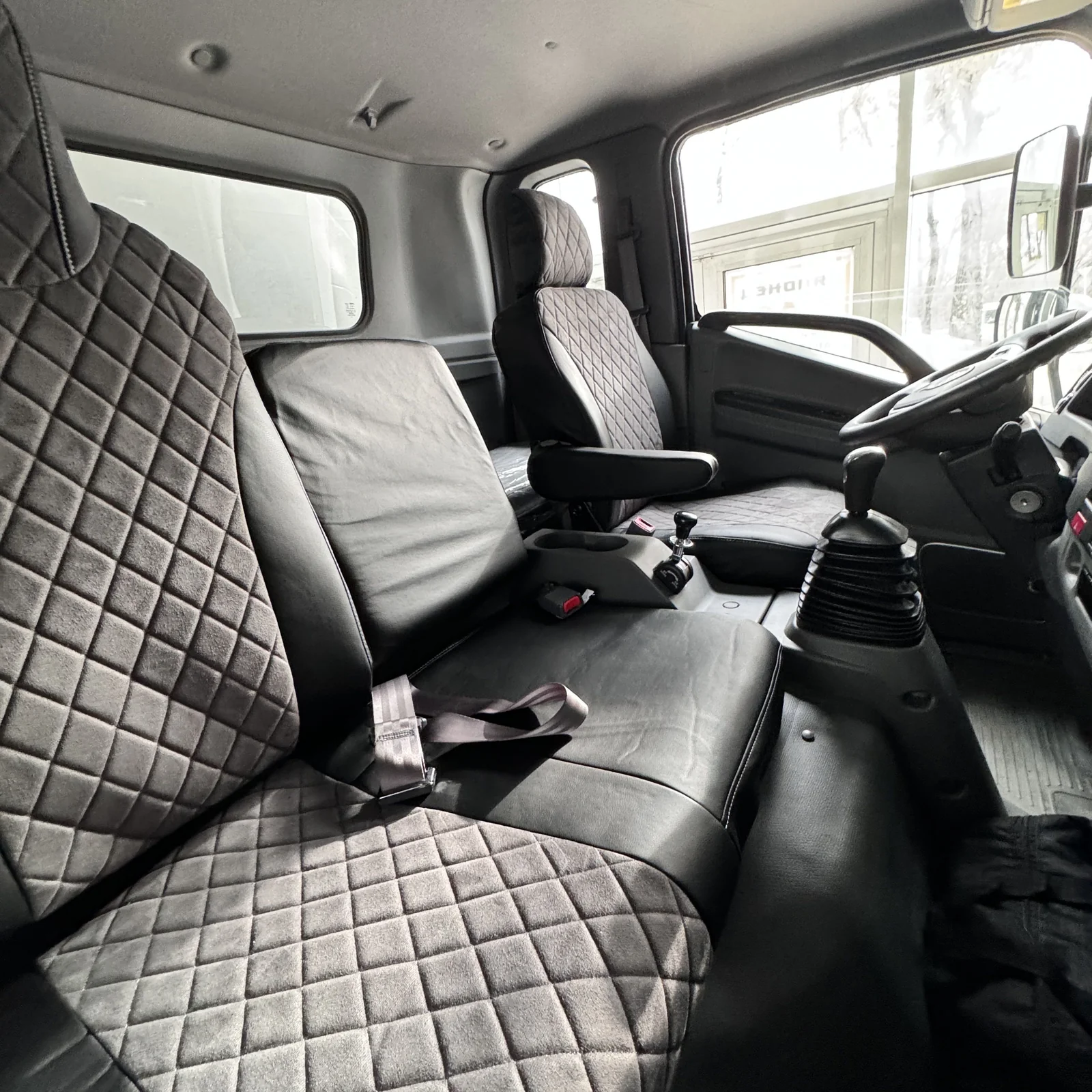 Чехлы сидений JAC N90/N120 рестайлинг — алькантара